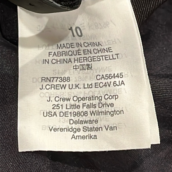 J. Crew one piece swim dress. Black in size 10. Removable neck strap, shelf bra. - Picture 5 of 5